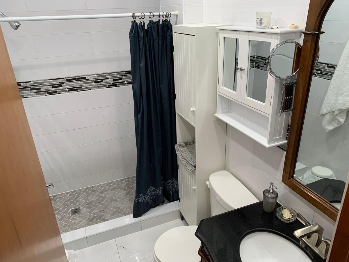 Chambres El Mediterraneo Rooms Montréal Buitenkant foto