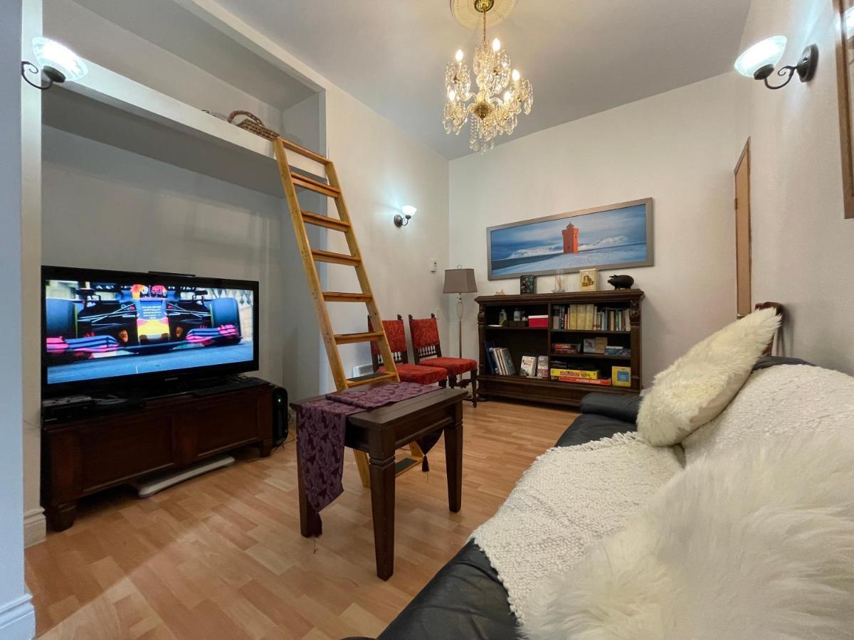 Chambres El Mediterraneo Rooms Montréal Buitenkant foto